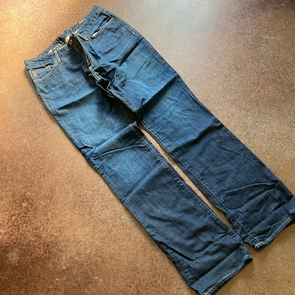 Eddie Bauer ‘barely boot’ classic-fit denim jeans